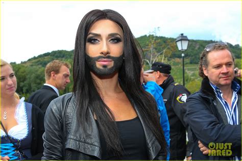 photo conchita wurst bearded drag queen wins eurovision 07 photo 3110281 just jared