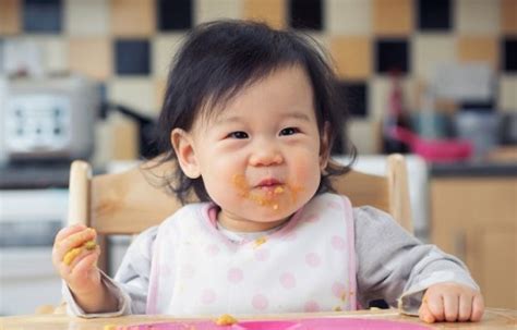 BLW是什麼BLW食譜大公開六大原則讓寶寶自己動手吃MamiBuy編輯部 媽咪拜MamiBuy