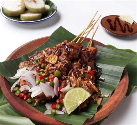 Punya daging dan tulang sapi? √ 15 Daftar Nama Makanan Khas Jawa Timur yang Paling Terkenal