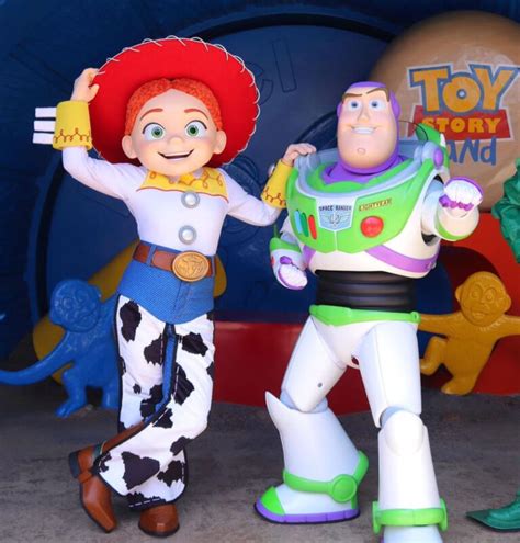 New Buzz Lightyear And Jessie Costume Appears At Hong Kong Disneyland