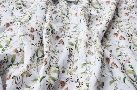 Linen Fabric Tiny Meadow Summer Meadow Flowers WHITE Etsy