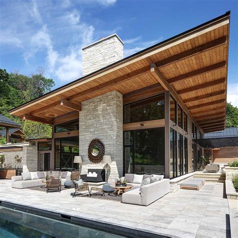 If you're considering building a custom home this year and you're looking for some inspiration or guidance, these 2019 custom home building trends. Custom Home Building Trends for 2015