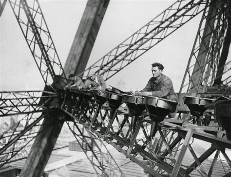 15 Vintage Pictures Of The Iconic Eiffel Tower Under Construction In