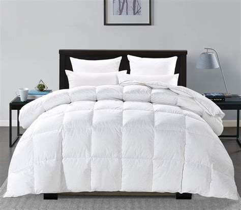 Lightweight Down Comforter