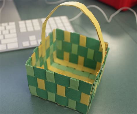 Sturdy Paper Basket Weaving 4 Steps Instructables