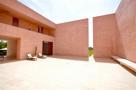 Holiday Home Of The Week An Early Taste Of John Pawson Minimalism In