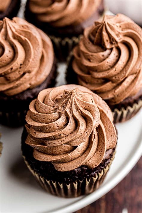 Chocolate Buttercream Frosting Recipe The Cookie Rookie