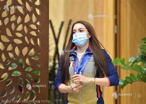She is the current leader of the romanian women's artistic gymnastics team, and repr. Gimnastică artistică: Larisa Iordache a ajuns la spital ...