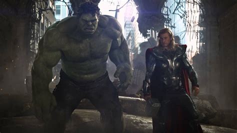Thor Ragnarok The Incredible Hulk Confirmed To Feature In The Marvel