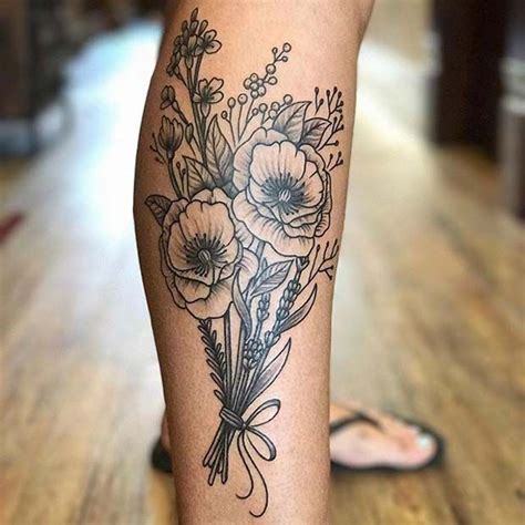 This minimalist sunflower tattoo is the perfect choice for you if you're looking for a unique and subtle sunflower tattoo. 10 Beaukotiful Flower Tattoo Ideas for Women qto 9qe323ww eww wr | Classy tattoos, Bouquet ...
