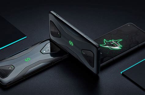The black shark 3 pro might not be any faster than other android phones in a straight sprint, but it can maintain that performance for longer. Hands-On with the Xiaomi Black Shark 3 Pro, the World's ...