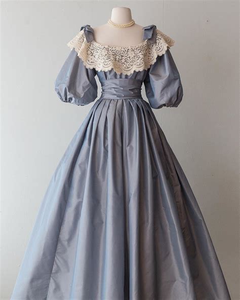 1800s Clothes