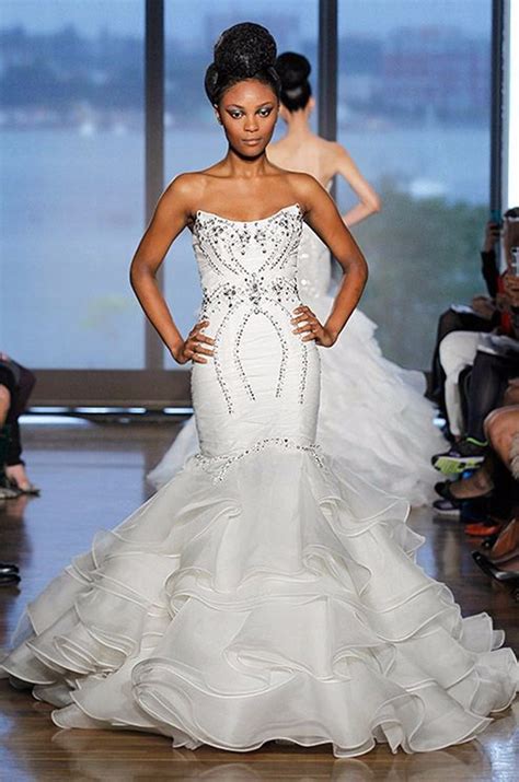 Https://tommynaija.com/wedding/beaded Top Mermaid Wedding Dress