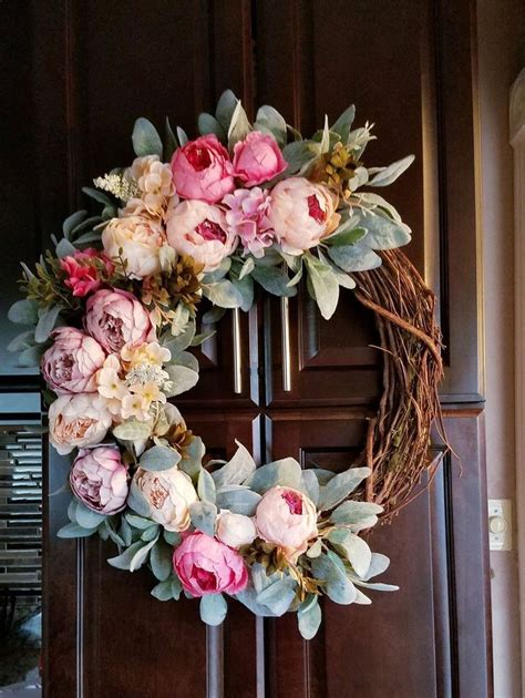 31 Brilliant Spring Door Wreaths Design Ideas Pimphomee