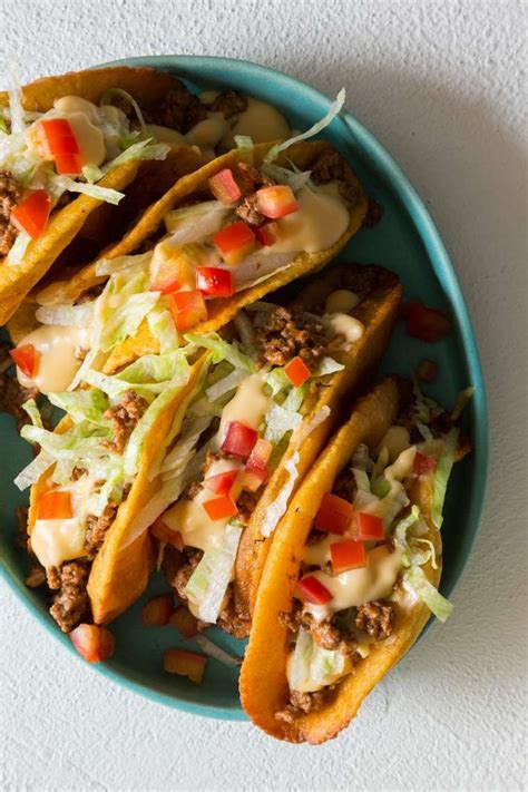 Sauce fromagère tacos au boeuf croustillant