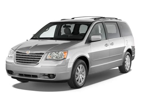 2010 Chrysler Town And Country Prices Reviews And Photos Motortrend