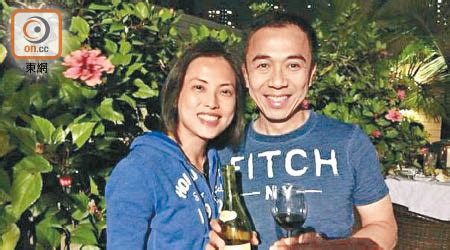 © 由 nownews 提供 ▲解放軍殲7戰機。 (圖／國防部提供). 馮程夫婦扮分手鬼祟復合 - 東方日報