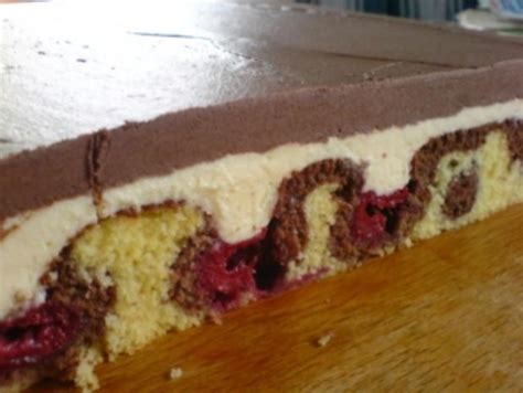 Ich denke, daß dieser kuchen dem orginalrezept, welches. LPG-Kuchen - Rezept mit Bild - kochbar.de