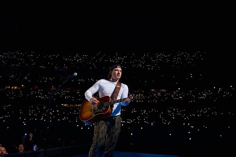 Morgan Wallen Delivers Unforgettable Opening Night of the 'One Night At