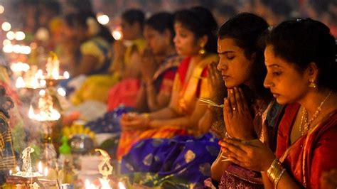 In Pictures Diwali Celebrations Around The World Bbc News