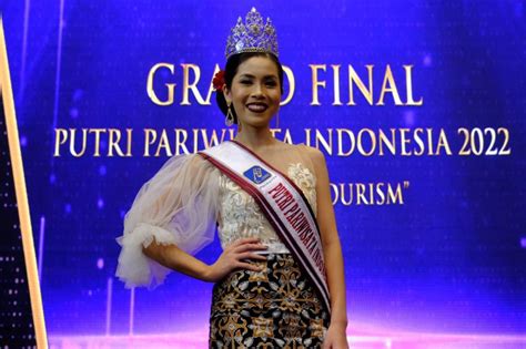 Selamat Tania Saputra Terpilih Sebagai Putri Pariwisata Indonesia 2022