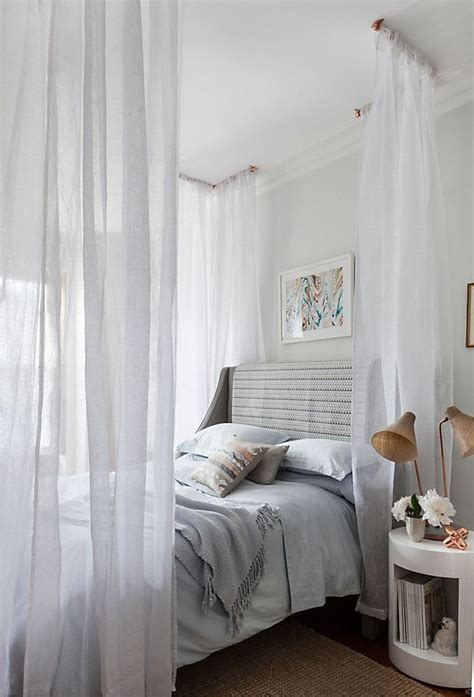 How To Create Dreamy Room And Bed With Curtains