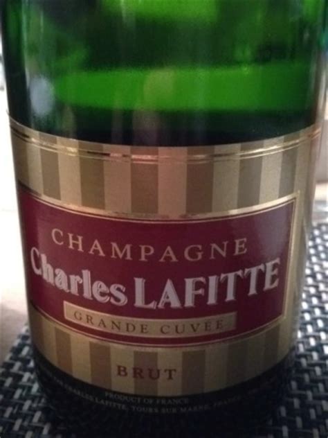 De cuvée de prestige is de orgueil de france die alleen na een bovengemiddeld goede oogst wordt gemaakt. Charles Lafitte Champagne Grande Cuvée Brut | Wine Info