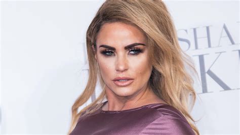 ‘bom Sex Katie Price Bị Trục Xuất Khỏi Máy Bay