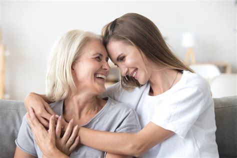 Frases y mensajes para el Día de la Madre 2021 - ModaEllas.com