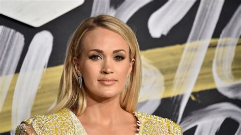 Carrie Underwood Reveals She Had Miscarriages Last Year Newsday