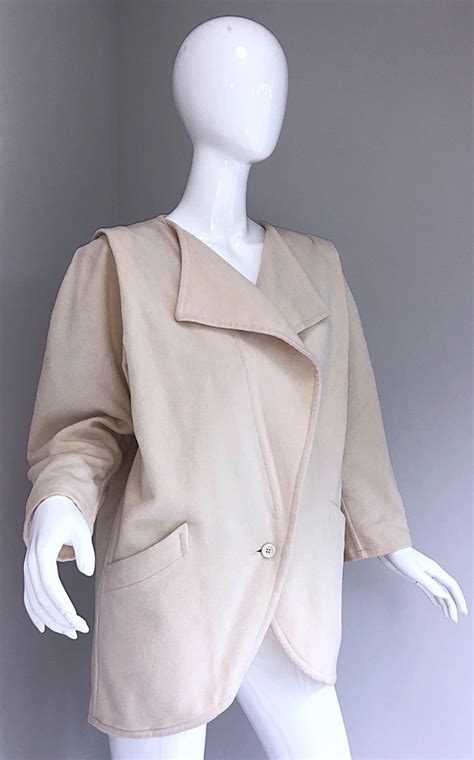 Fabulous Vintage Emanuel Ungaro 1980s Avant Garde Ivory Wool 80s Cocoon