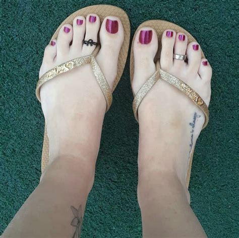 Perfect Cute Toes Pretty Toes Painted Toe Nails Infinity Anklet