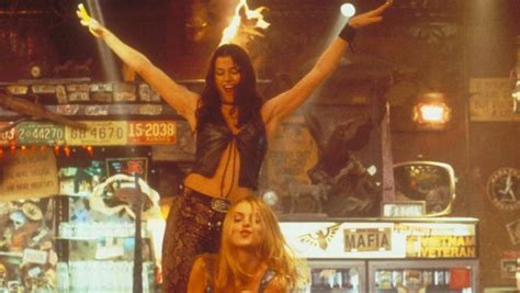 Coyote lake, it turns out, is neither. Coyote Ugly (2000) - David McNally | Synopsis ...