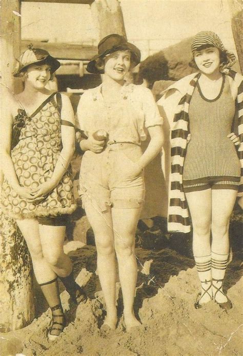 25 Cool Photos Show What Womens Swimsuits Looked Like In The 1920s ~ Vintage Everyday