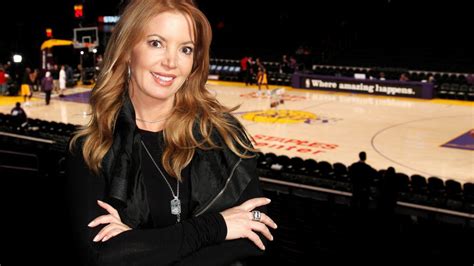 Lakers Owner Jeanie Buss Is Engaged To Jay Mohr Who Has Beef With