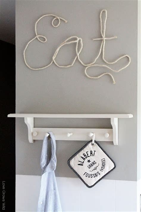 14 Awesome Diy Entryway Wall Decorations Shelterness