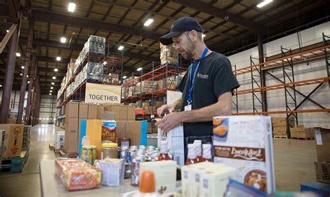 America's food banks — charities across the country that provide donated food for the hungry — are being long island's island harvest opened up a mass sorting project in a donated warehouse in the roadrunner food bank in albuquerque took the unusual step of buying 10 cattle from two local. More CNY Residents Relying on Meals Served by the Food ...