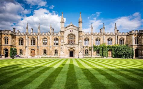 Cambridge College Becomes First At University To Earmark Places For