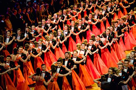 Der mindestlohn wird demnach in den beiden jahren 2021 und 2022. Große Sommer-Benefizgala des SemperOpernballs im Juni 2021 ...