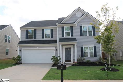 Residential project mineral wells verona marble granite correct measurements + beautiful material selection+ certified fabrication and instalation. 27 Granite Ln, Greenville, SC 29607 | MLS# 1349752 | Redfin