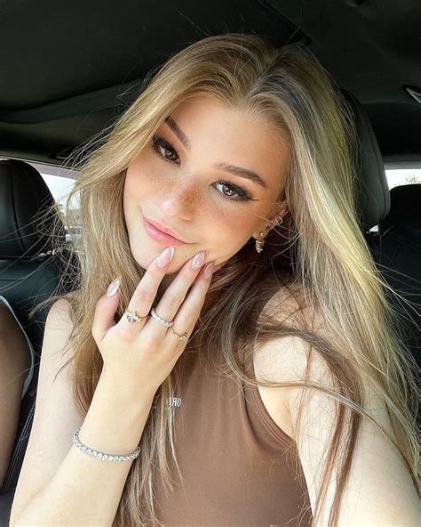 Brooke Monk On Instagram Car Selfies Styled By Vivamacity Dark Blonde Hair Brooke Long