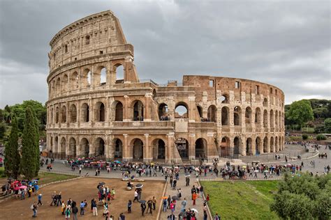 Top 8 Ruins Of Ancient Rome
