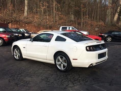 2014 White Ford Mustang Gt With 37000 Miles