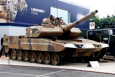 Hungary Orders Leopard 2a7 Mbts And Pzh 2000 Sphs Militaryleak