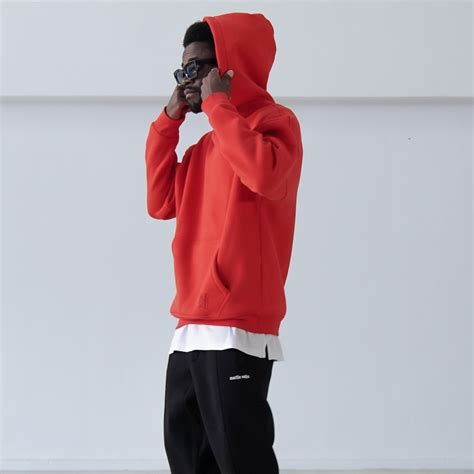 Total 58 Imagen Red Hoodie Outfit Abzlocalmx