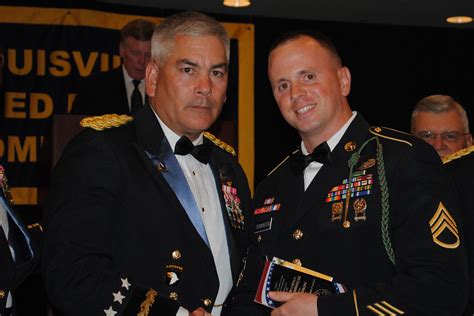 Dsc0012 Louisville Armed Forces Dinner May 17 2013 Army Hrc Flickr