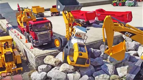 Bruder Excavators For Children ♦ Bruder Toys Trucks For Kids ♦ Bruder