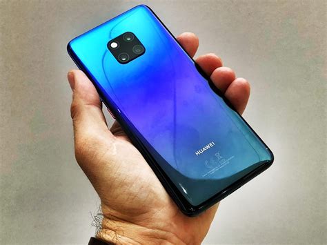 The huawei mate 20 pro rises above the increasingly long list of identical looking black slabs on the smartphone market with some truly unique features. Huawei Mate 20 Pro, cámara trifocal Leica y escáner ...