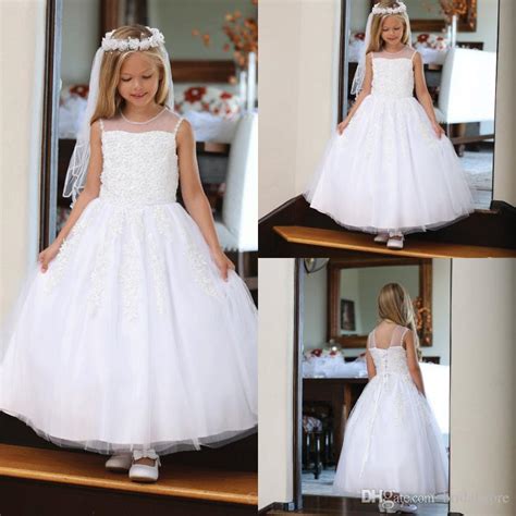 Simple White Lace First Holy Communion Dresses Sheer Neck