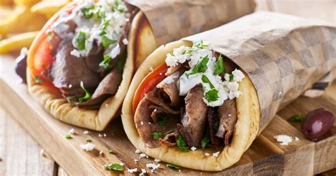 What To Serve With Gyros 16 Tasty Ideas Insanely Good